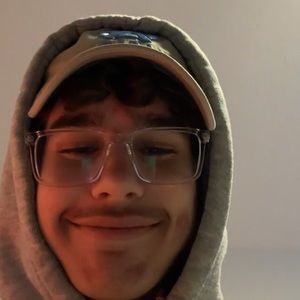 Meet your Posher, Zach